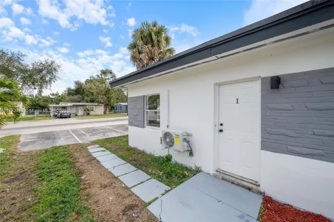 417 NW 15th Ave # 3, Fort Lauderdale FL 33311