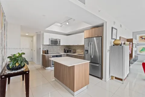 5300 PASEO BLVD # 502, Doral FL 33166