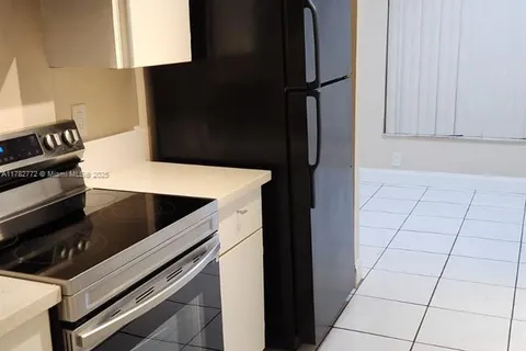 412 NW 108th Ter, Pembroke Pines FL 33026