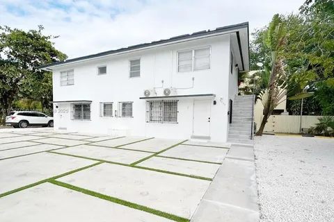 2655 SW 24th Ave, Miami FL 33133
