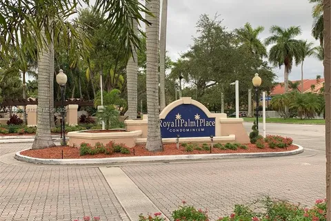 10520 SW 158th Ct # 206, Miami FL 33196