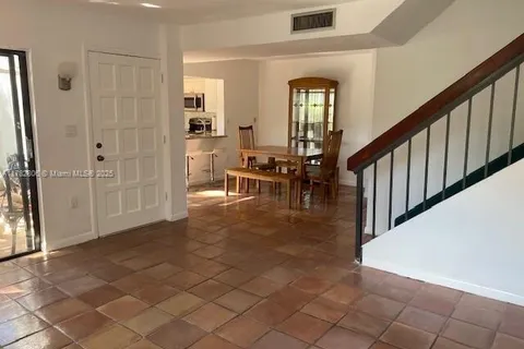 4700 SW 67th Ave # P14, Miami FL 33155