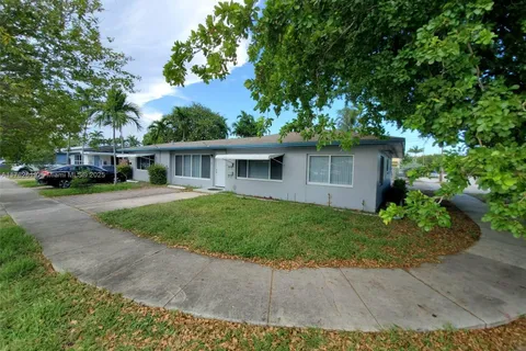 729 NE 6th St # 3, Hallandale Beach FL 33009
