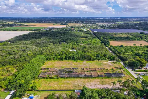 304XX sw 202nd ave, Homestead FL 33030