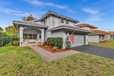 1718 NW 97th Ave, Coral Springs FL 33071