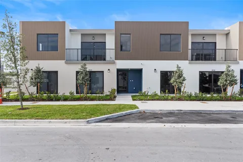 14584 SW 261st Ter # 1, Homestead FL 33032