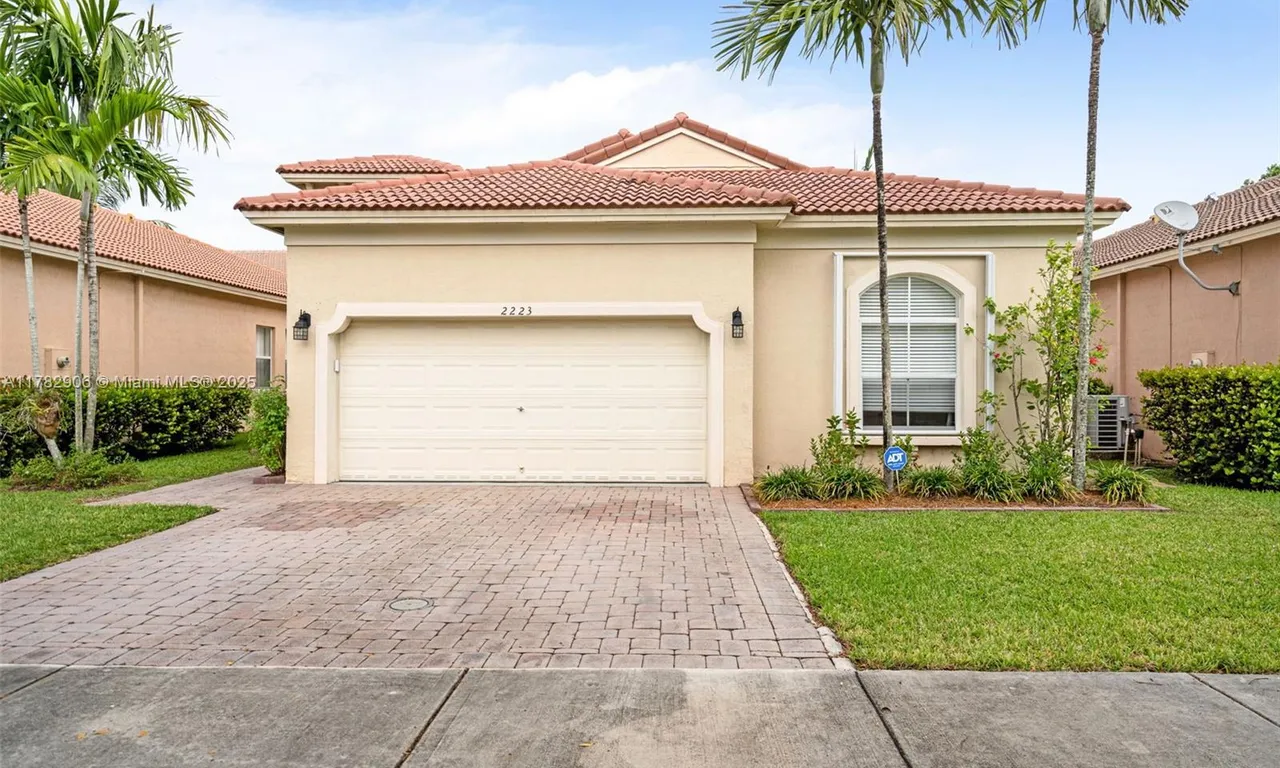 2223 Portofino Ave, Homestead FL 33033