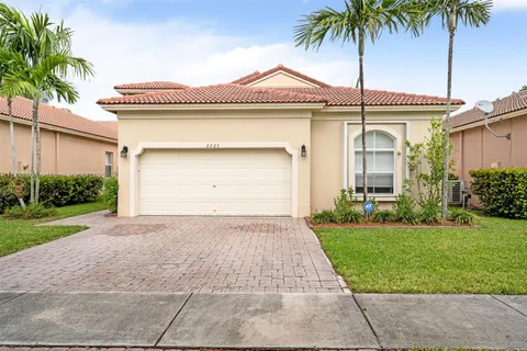 2223 Portofino Ave, Homestead FL 33033