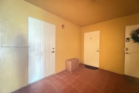20950 SW 87th Ave # 101, Cutler Bay FL 33189