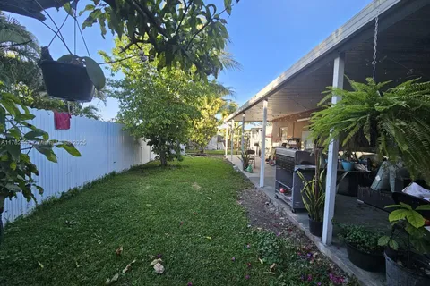 718 SE 12th Ter # 718, Homestead FL 33033