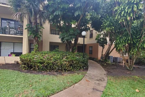 9999 Summerbreeze Dr # 110, Sunrise FL 33322