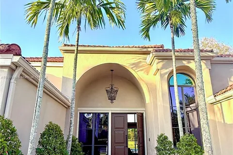 400 Alexandra Cir, Weston FL 33326