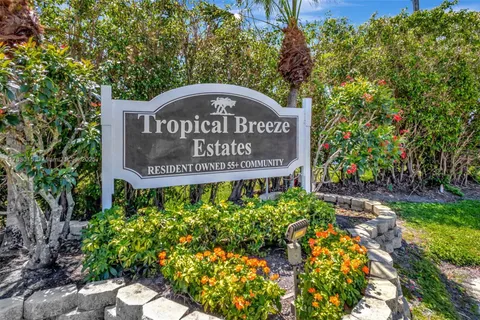4201 Mocking Bird Dr, Boynton Beach FL 33436