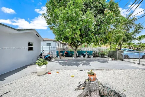 6501 SW 4th St, Miami FL 33144