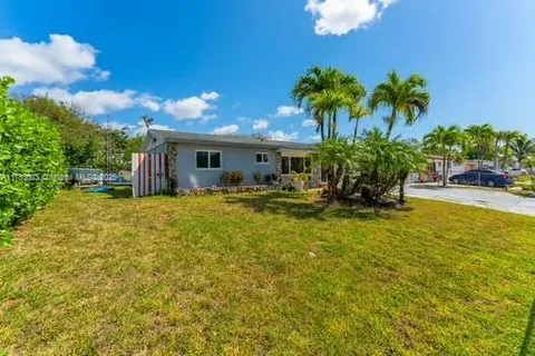 15111 SW 299 ST, Homestead FL 33033