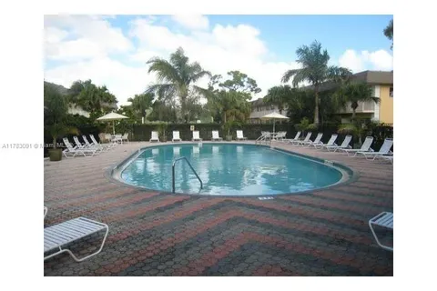 5174 NE 6th Ave # 531, Oakland Park FL 33334