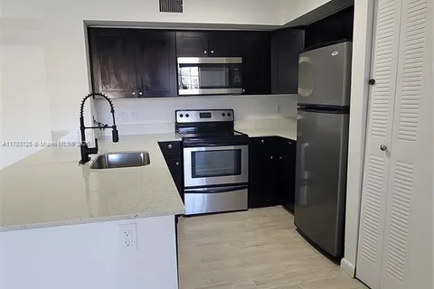 2021 Renaissance Blvd # 104, Miramar FL 33025