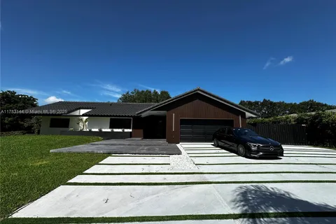 5020 Hawkhurst Ave, Southwest Ranches FL 33331