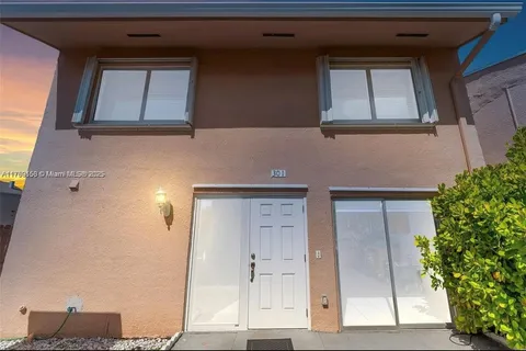 8440 SW 154th Cir Ct # 301, Miami FL 33193