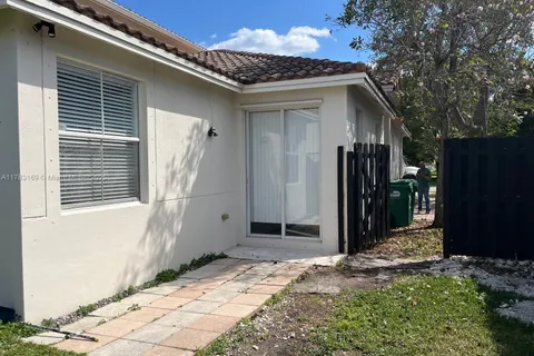 10919 SW 245th St # 10919, Homestead FL 33032