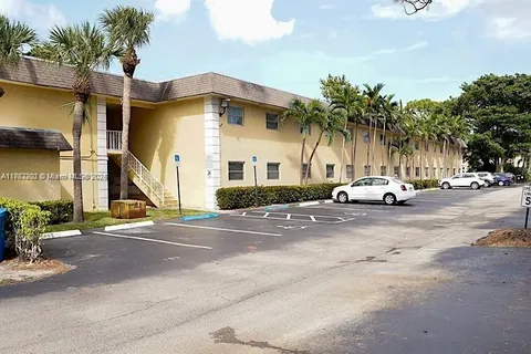 5150 NE 6th Ave # 107, Oakland Park FL 33334