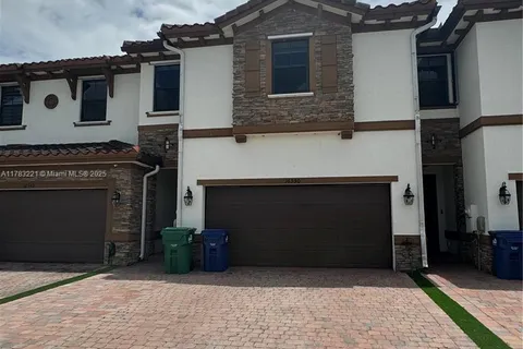 16550 SW 42nd Ter # 16550, Miami FL 33185