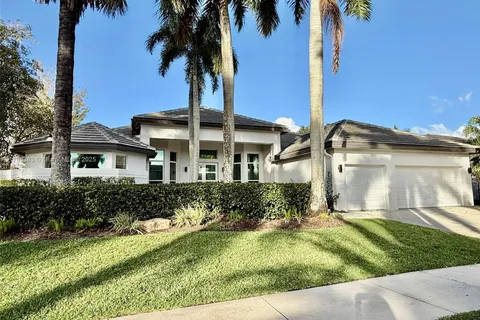 2523 Montclaire Cir # 2523, Weston FL 33327