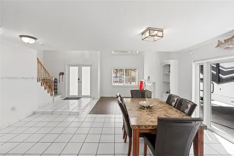 15133 SW 62nd St, Miami FL 33193