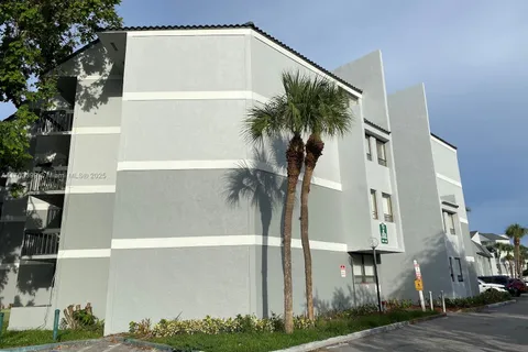 1750 N Congress Ave # 108, West Palm Beach FL 33401