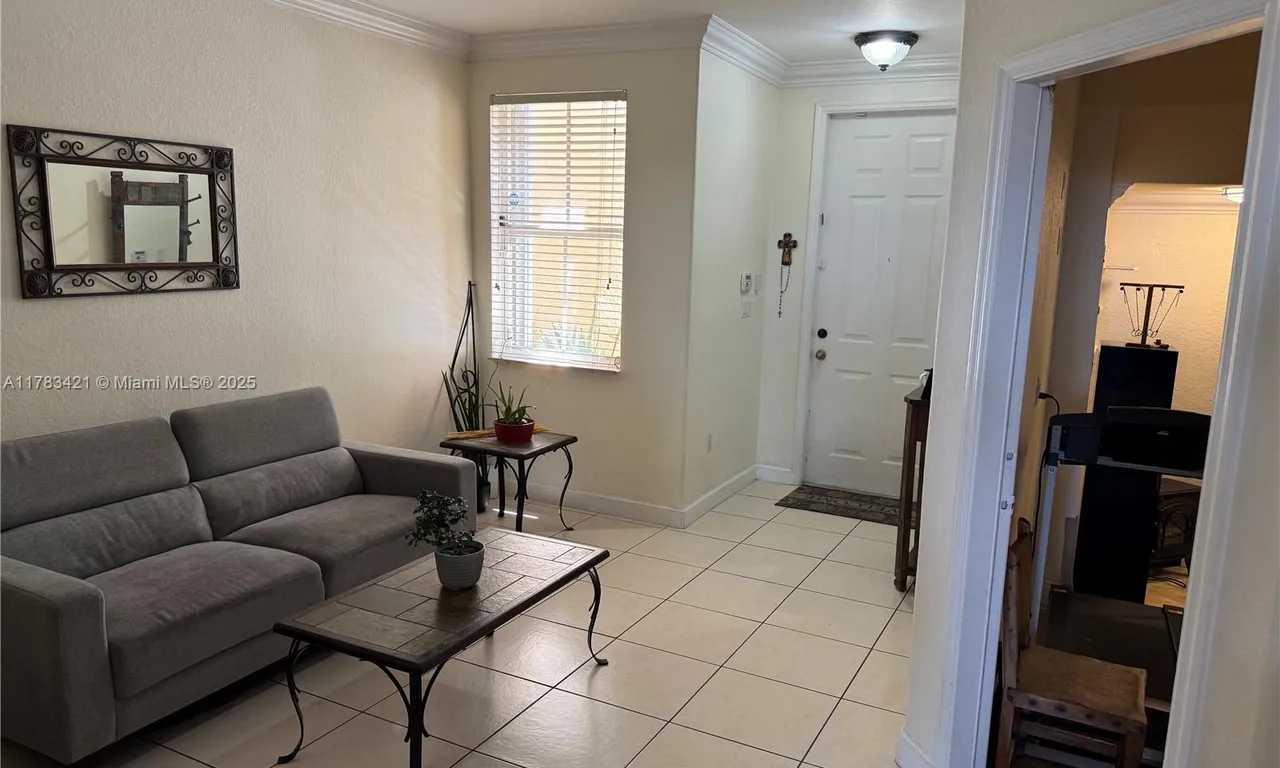 14905 SW 8th Ter # 14905, Miami FL 33194