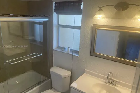 8500 Sunrise Lakes Blvd # 106, Sunrise FL 33322