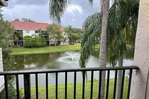 10135 W Sunrise Blvd # 306, Plantation FL 33322