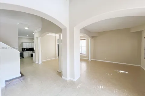 1983 Harbor View Cir # 1983, Weston FL 33327