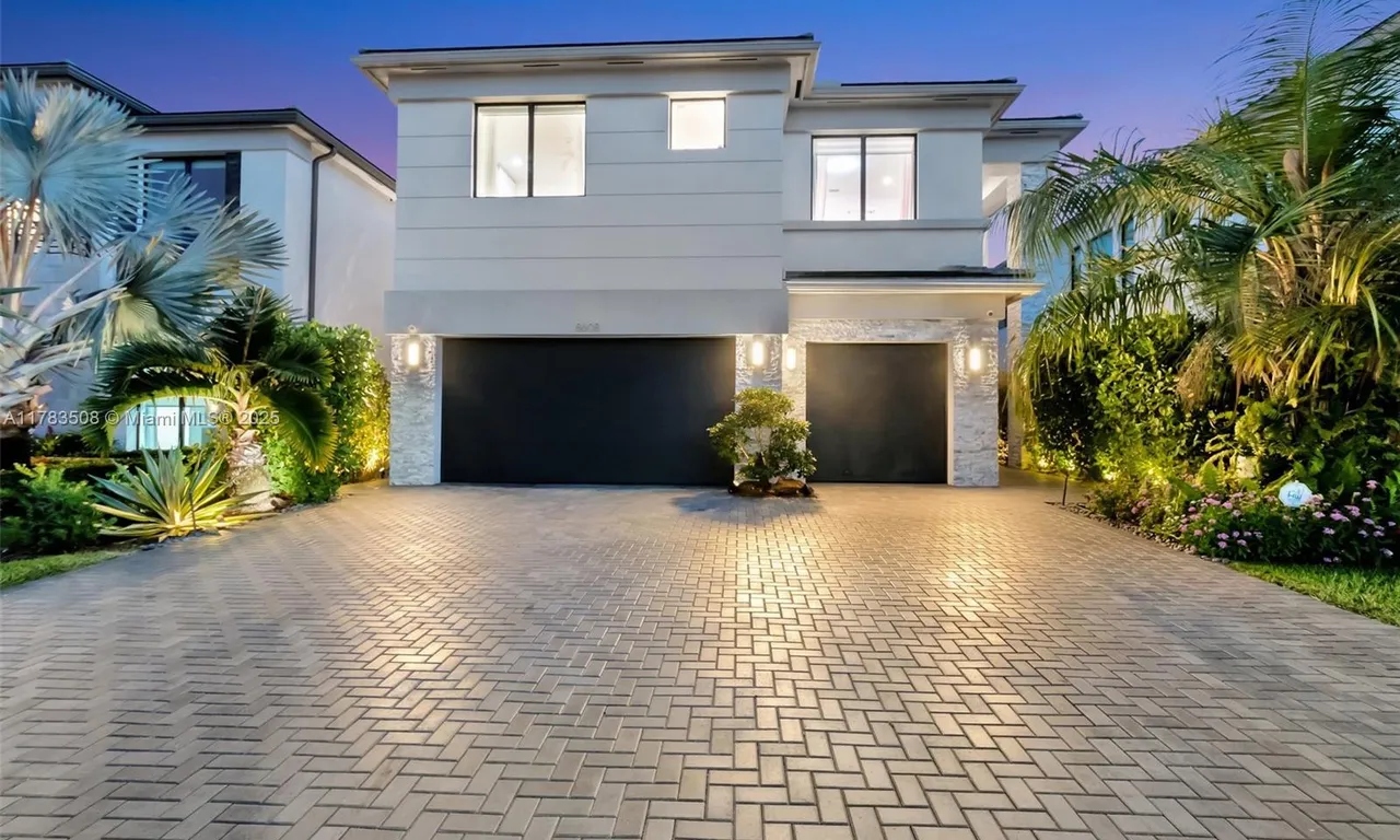 8608 Torrey Isles Ter, Boca Raton FL 33496