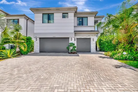 8608 Torrey Isles Ter, Boca Raton FL 33496