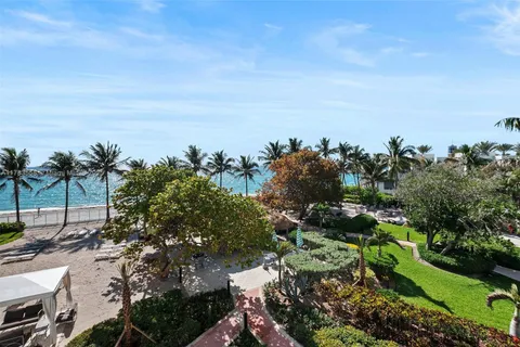 3001 S Ocean Dr # 311, Hollywood FL 33019