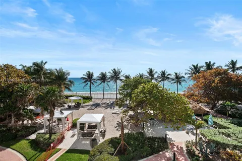 3001 S Ocean Dr # 311, Hollywood FL 33019