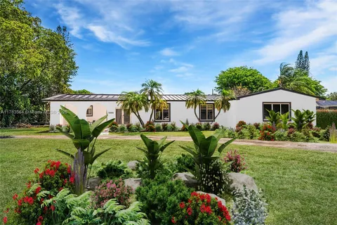 13605 SW 73rd Ave, Palmetto Bay FL 33158