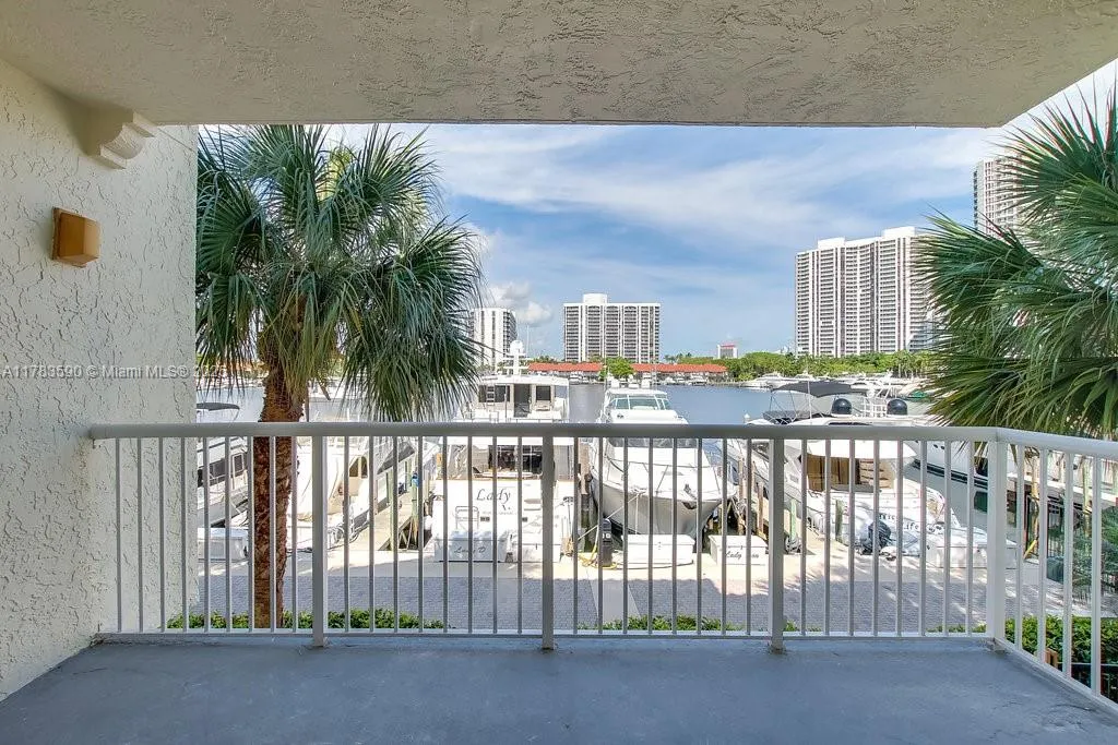 3605 NE 207th St # 3314, Aventura FL 33180