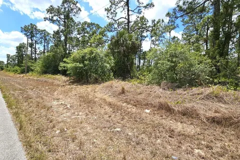 517 Hines AVE, Lehigh Acres FL 33972