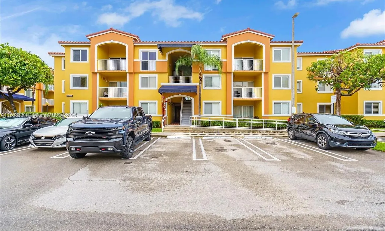 20930 SW 87th Ave # 106, Cutler Bay FL 33189