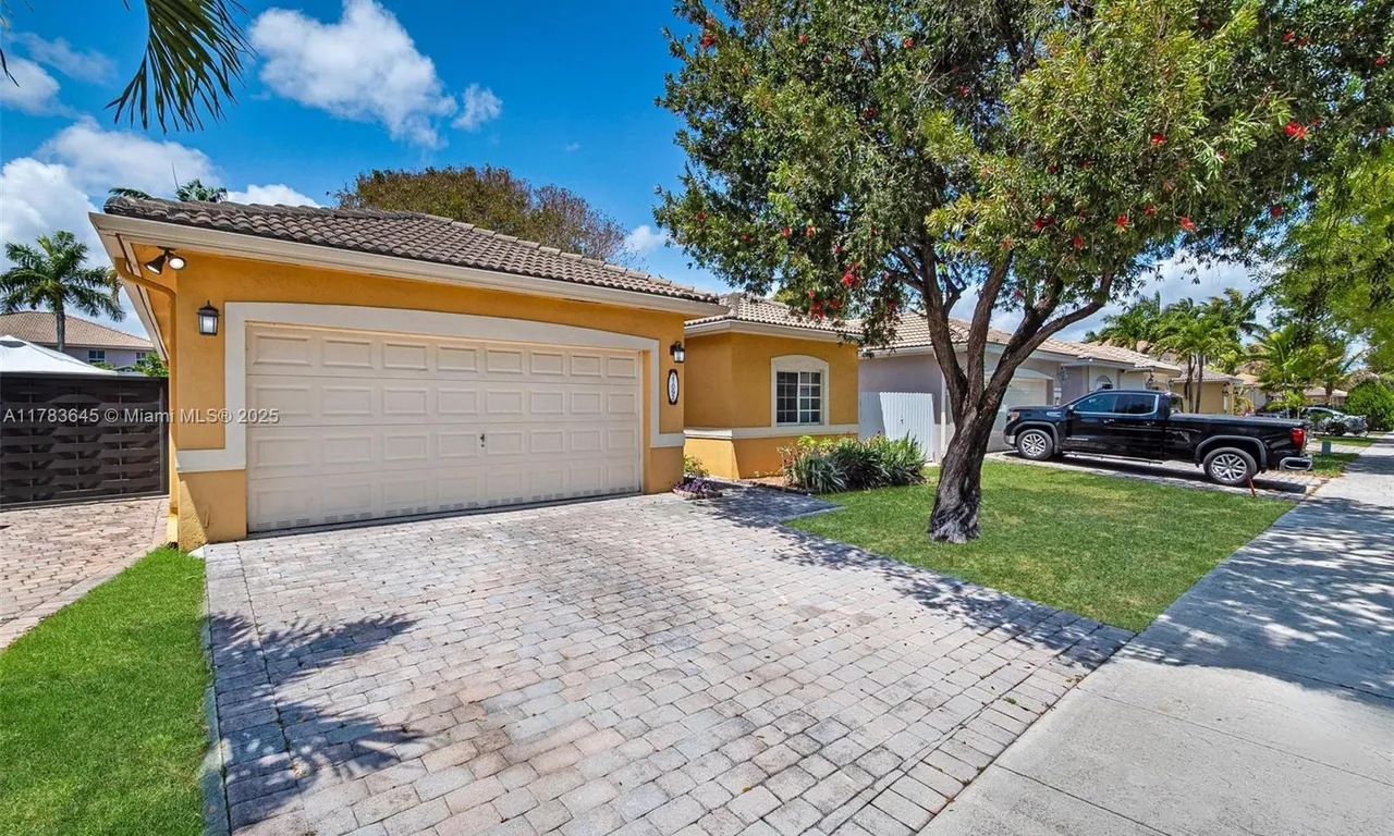 21092 SW 91st Ct, Cutler Bay FL 33189