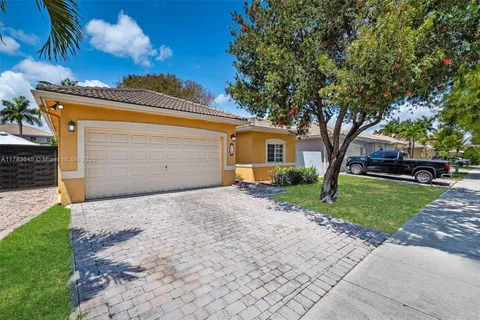 21092 SW 91st Ct, Cutler Bay FL 33189