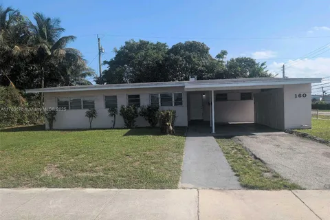 160 NW 193rd St, Miami Gardens FL 33169