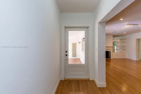 4701 Santa Maria St, Coral Gables FL 33146