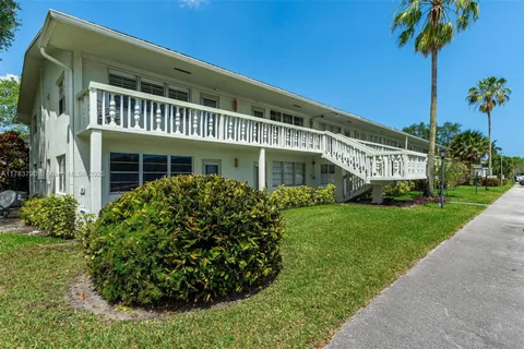 284 Prescott  N # 284, Deerfield Beach FL 33442