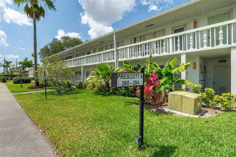 284 Prescott  N # 284, Deerfield Beach FL 33442