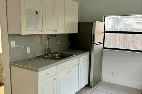 6420 Washington St # 1, Hollywood FL 33023