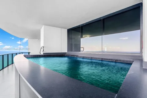 18555 Collins Ave # 5505, Sunny Isles Beach FL 33160