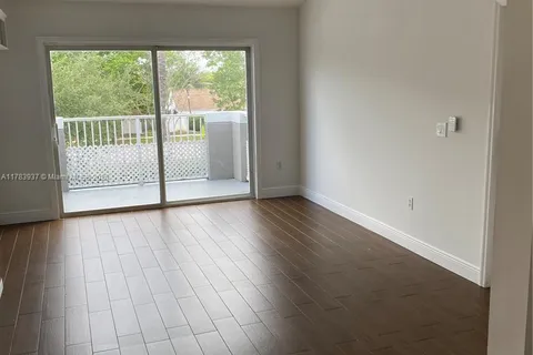11177 SW 8th St # 303, Pembroke Pines FL 33025